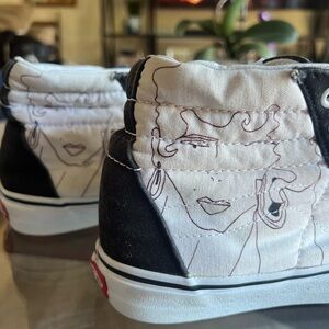 Custom Design Vans